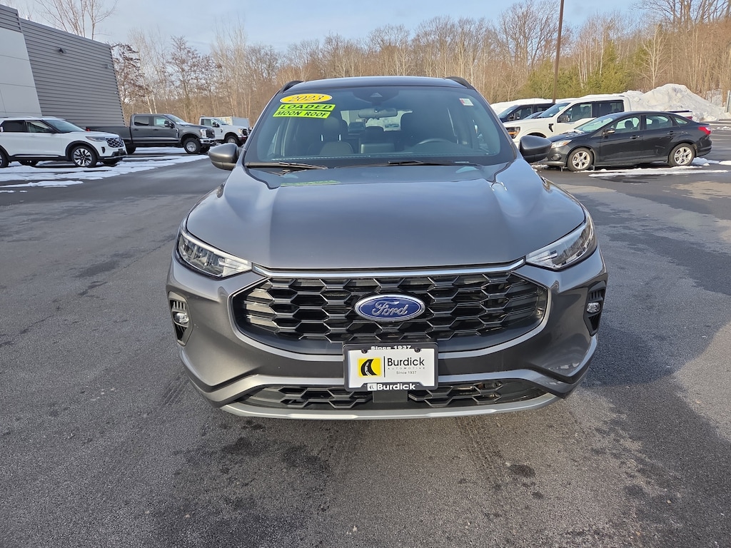 Used 2023 Ford Escape ST-Line Select 401A AWD SUV