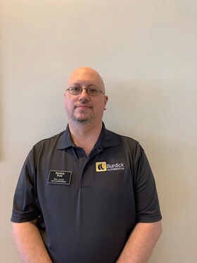 Staff member Rob Layton from b6da9ebee15c
