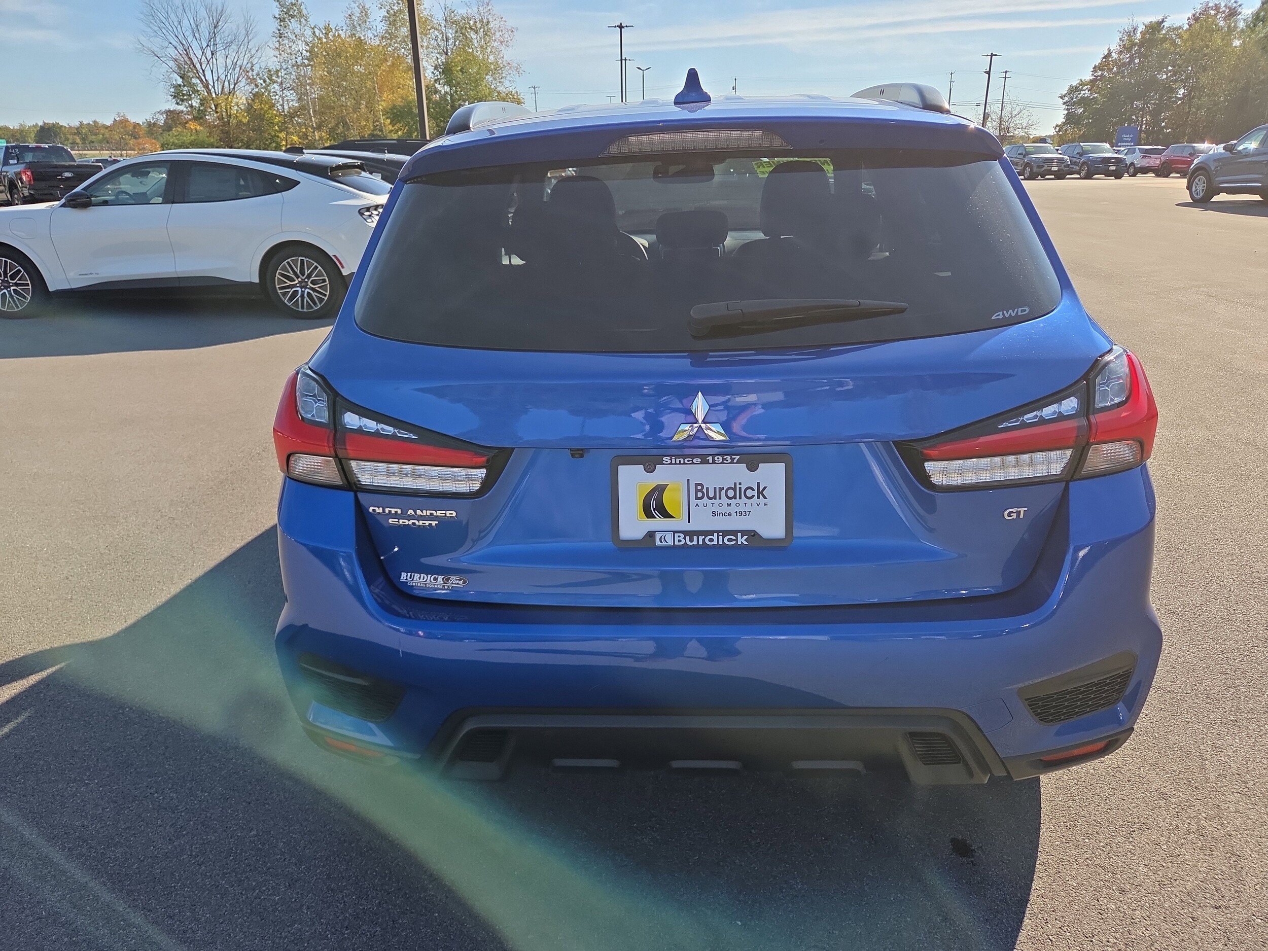 2022 Mitsubishi Outlander Sport GT photo 4