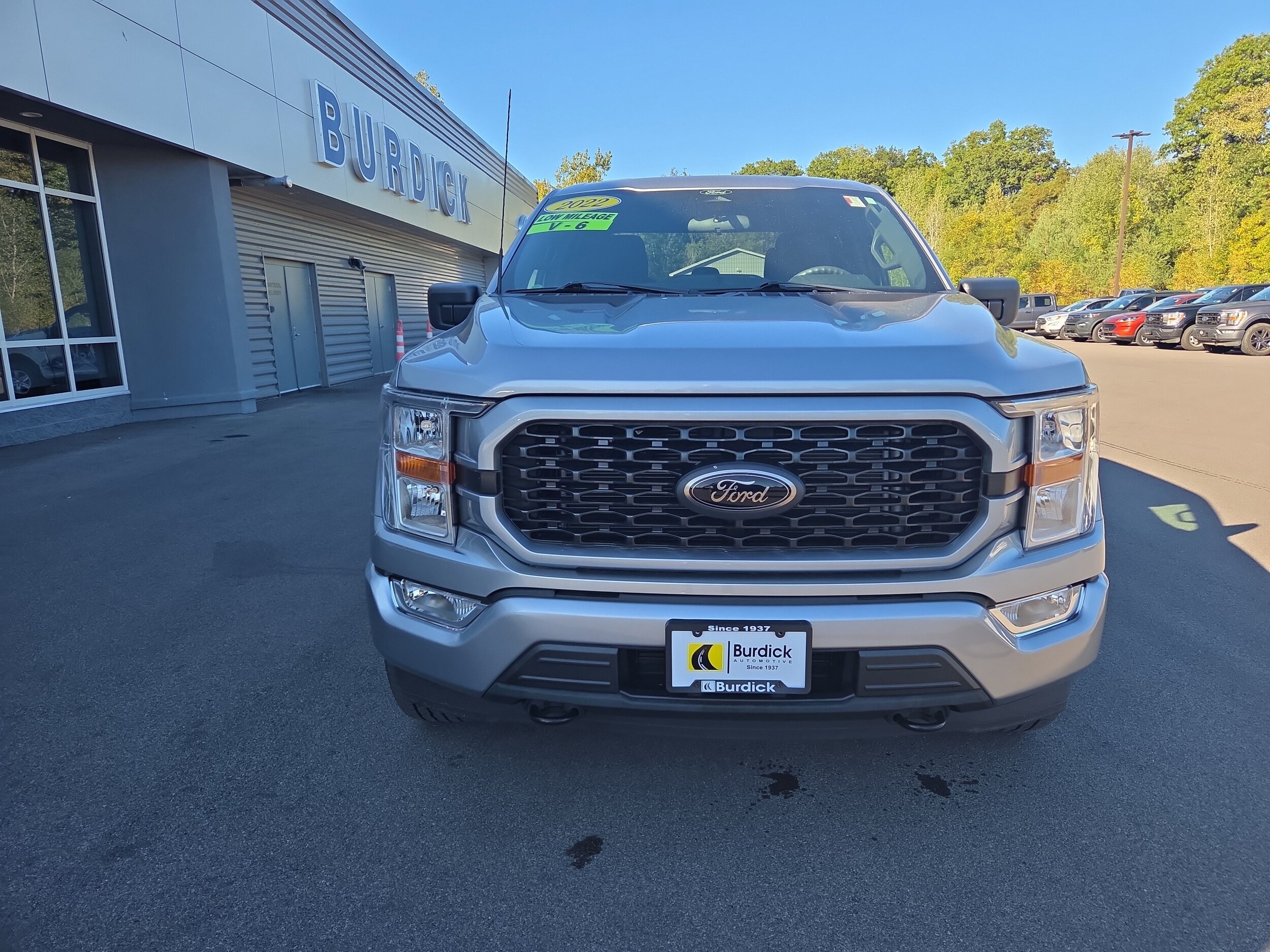 2022 Ford F-150 STX photo 2