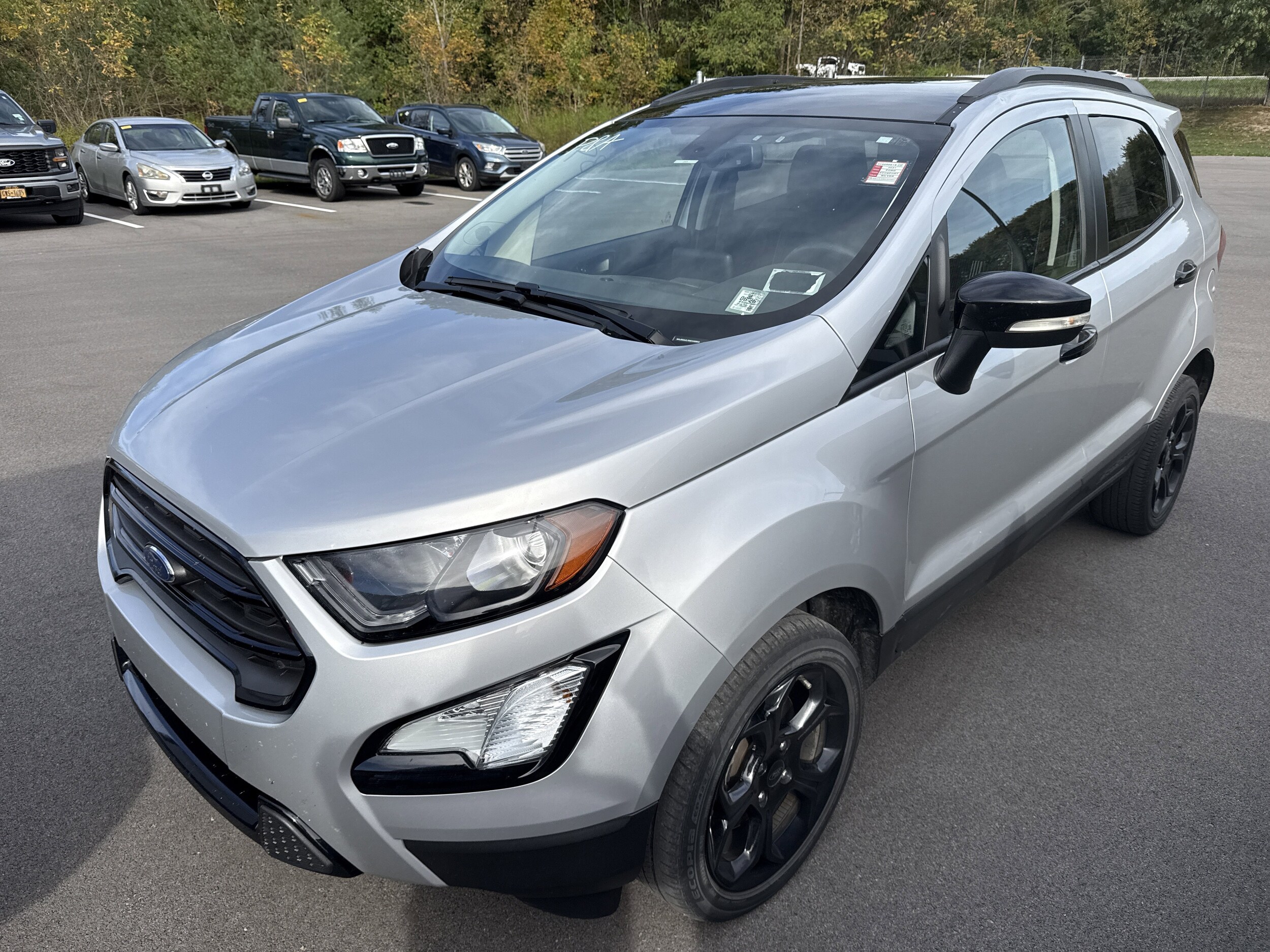 2021 Ford EcoSport SES photo 2