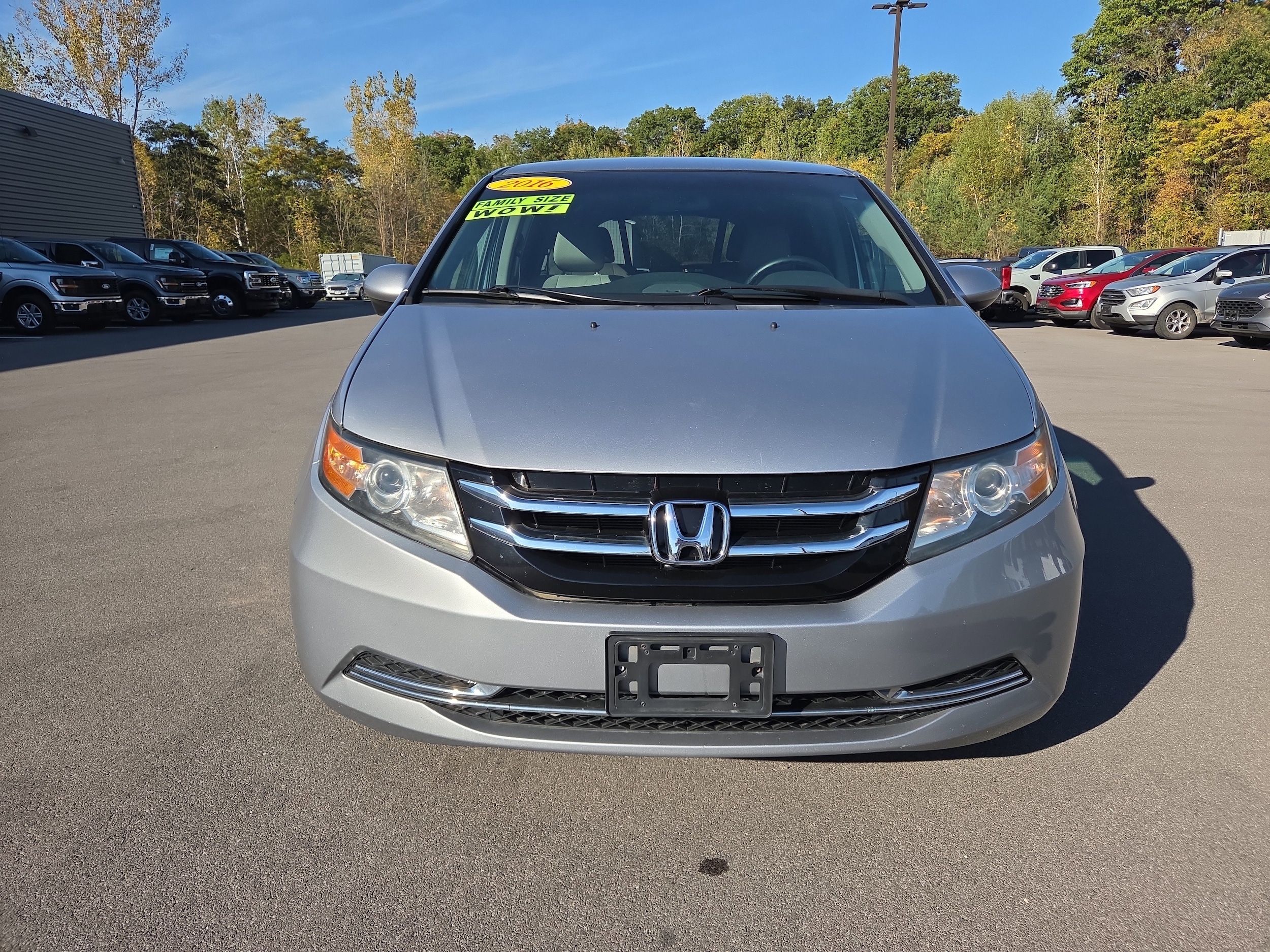 Used 2016 Honda Odyssey SE with VIN 5FNRL5H32GB137902 for sale in West Monroe, NY