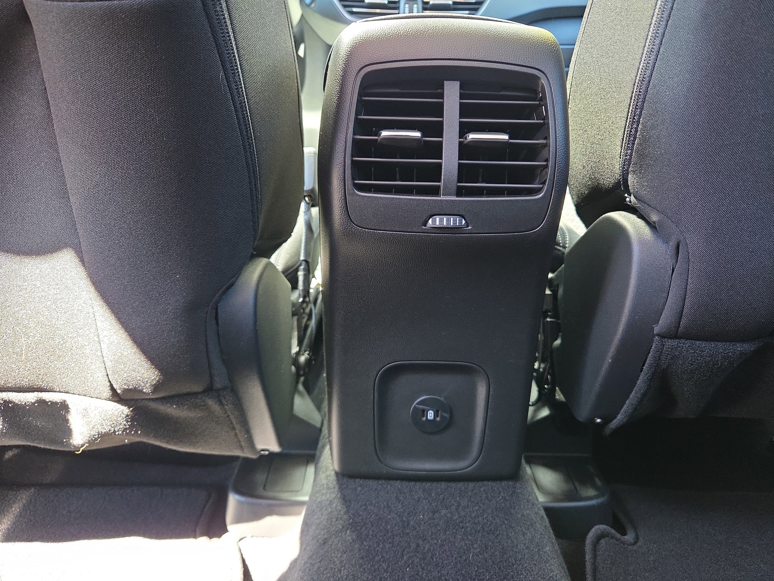 2024 Ford Escape Active - Photo 28