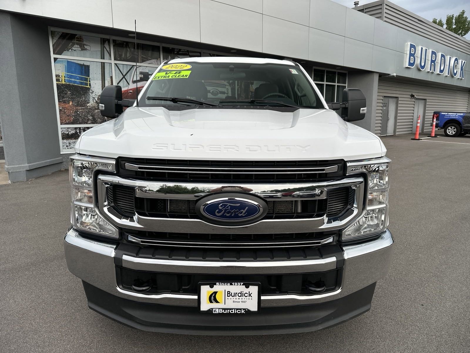 Used 2022 Ford F-250 Super Duty XLT with VIN 1FT7W2B64NEG35968 for sale in Central Square, NY