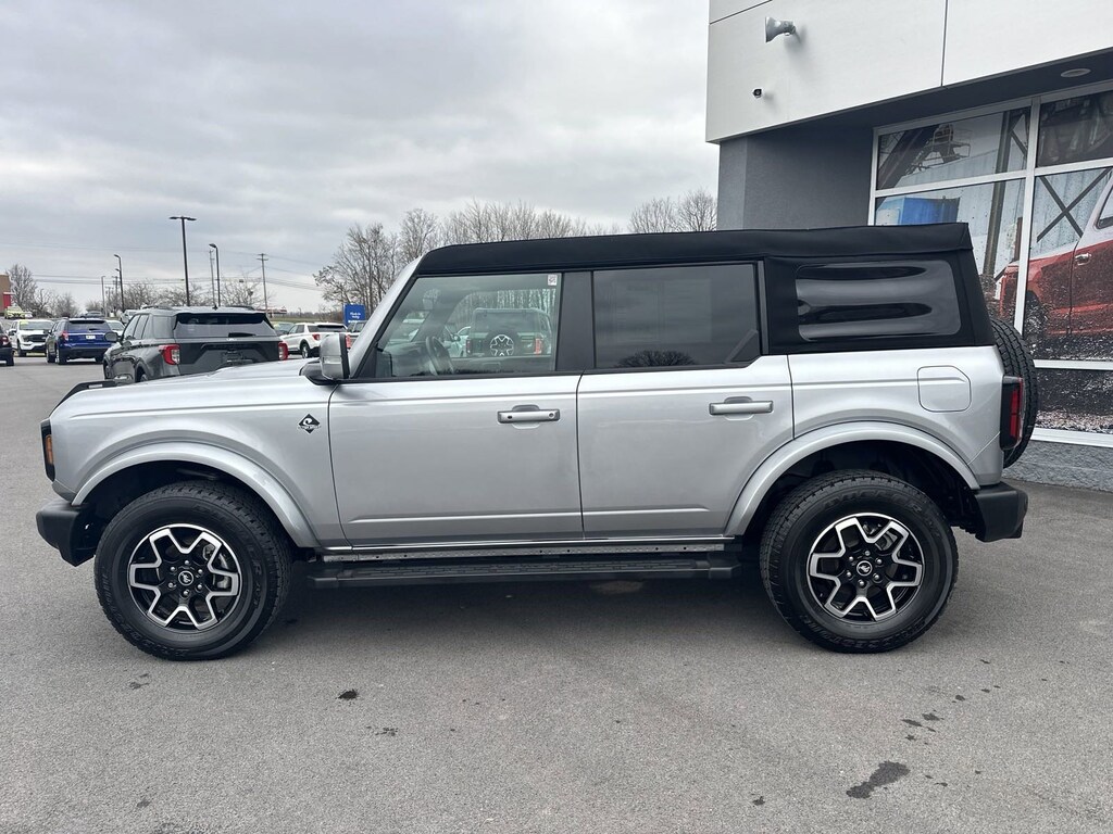 Used 2023 Ford Bronco For Sale at Burdick Ford VIN 1FMDE5BH9PLB17454
