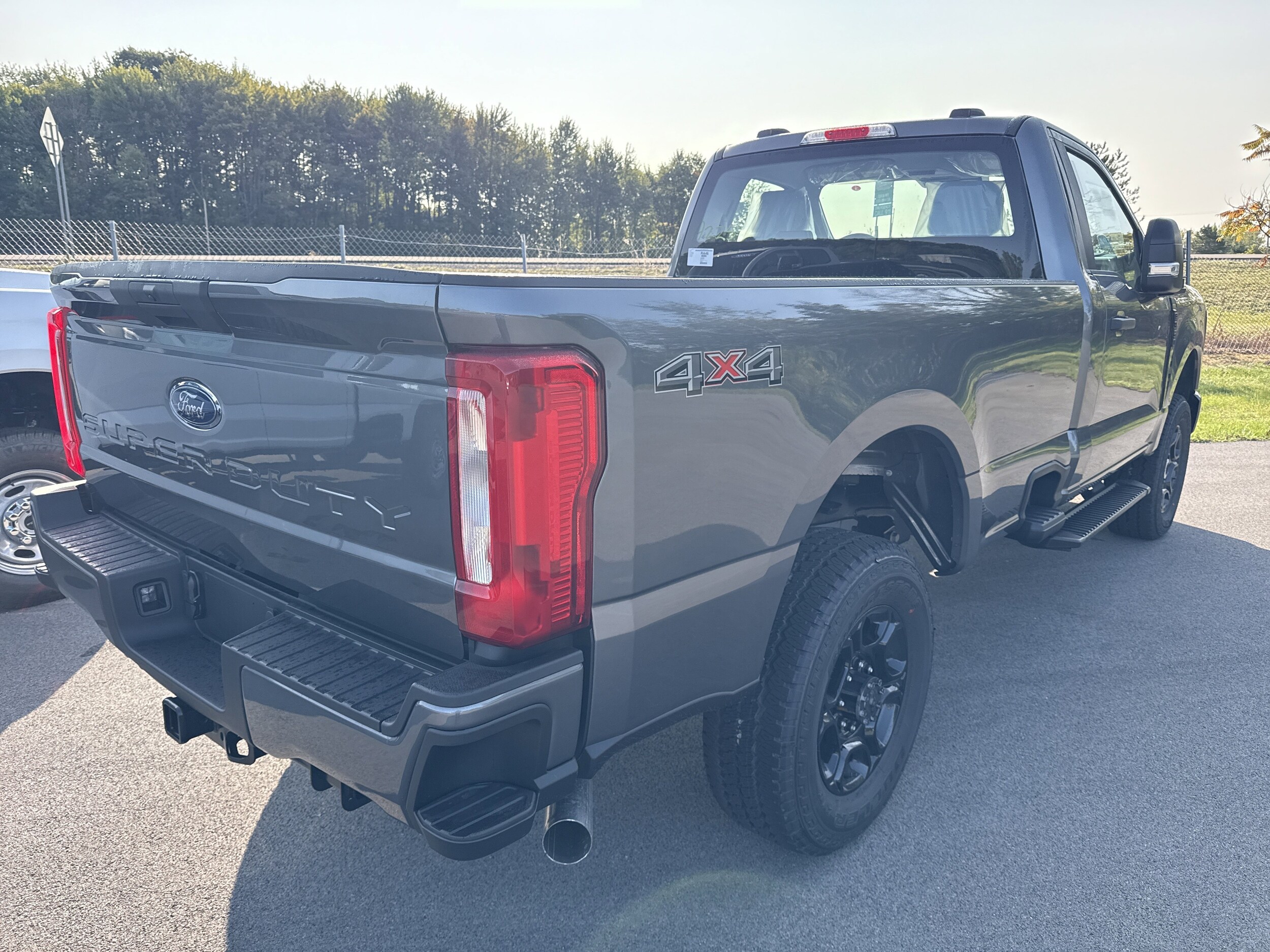 2026 Ford F-350 XL photo 4