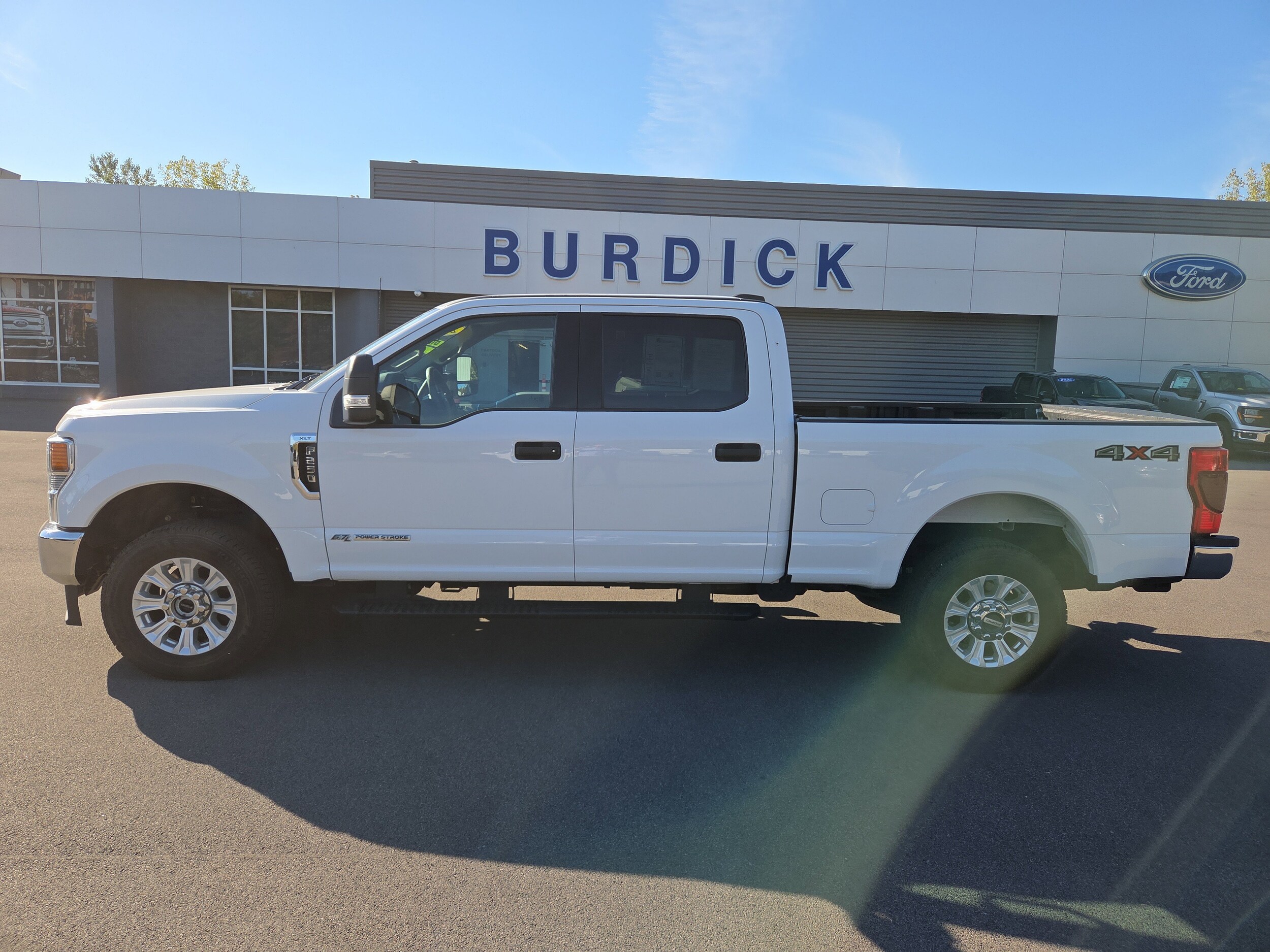 2022 Ford F-250 XLT photo 3