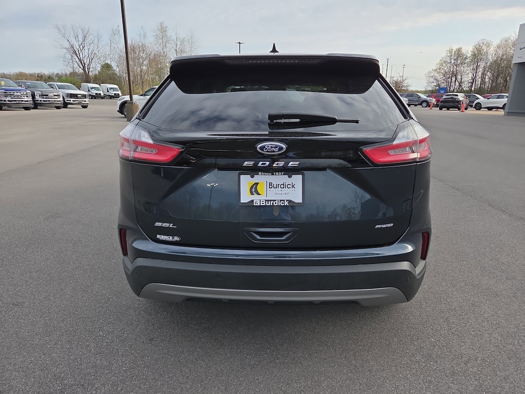 Used 2022 Ford Edge SEL 201A AWD SUV