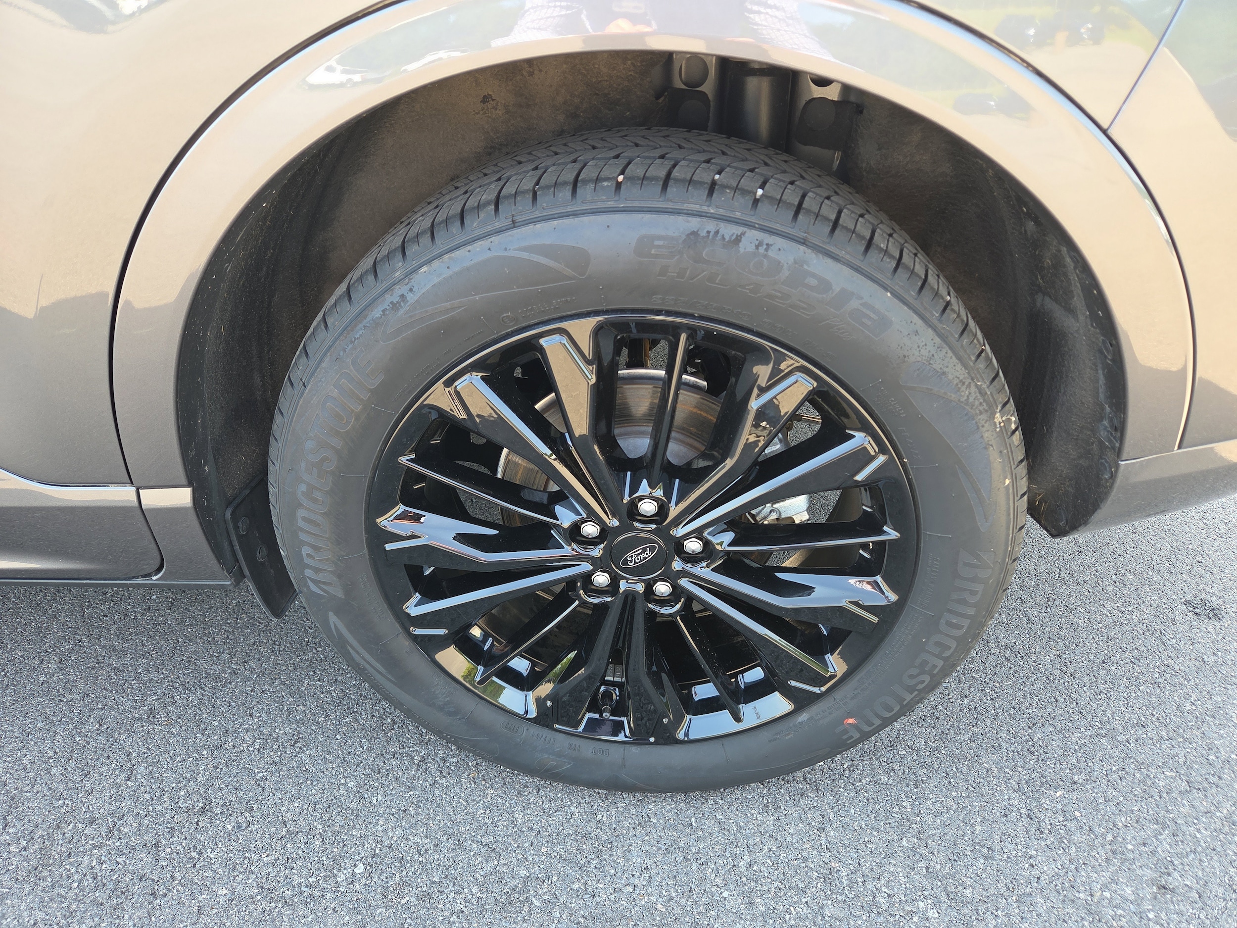 2024 Ford Escape ST-Line Elite - Photo 8