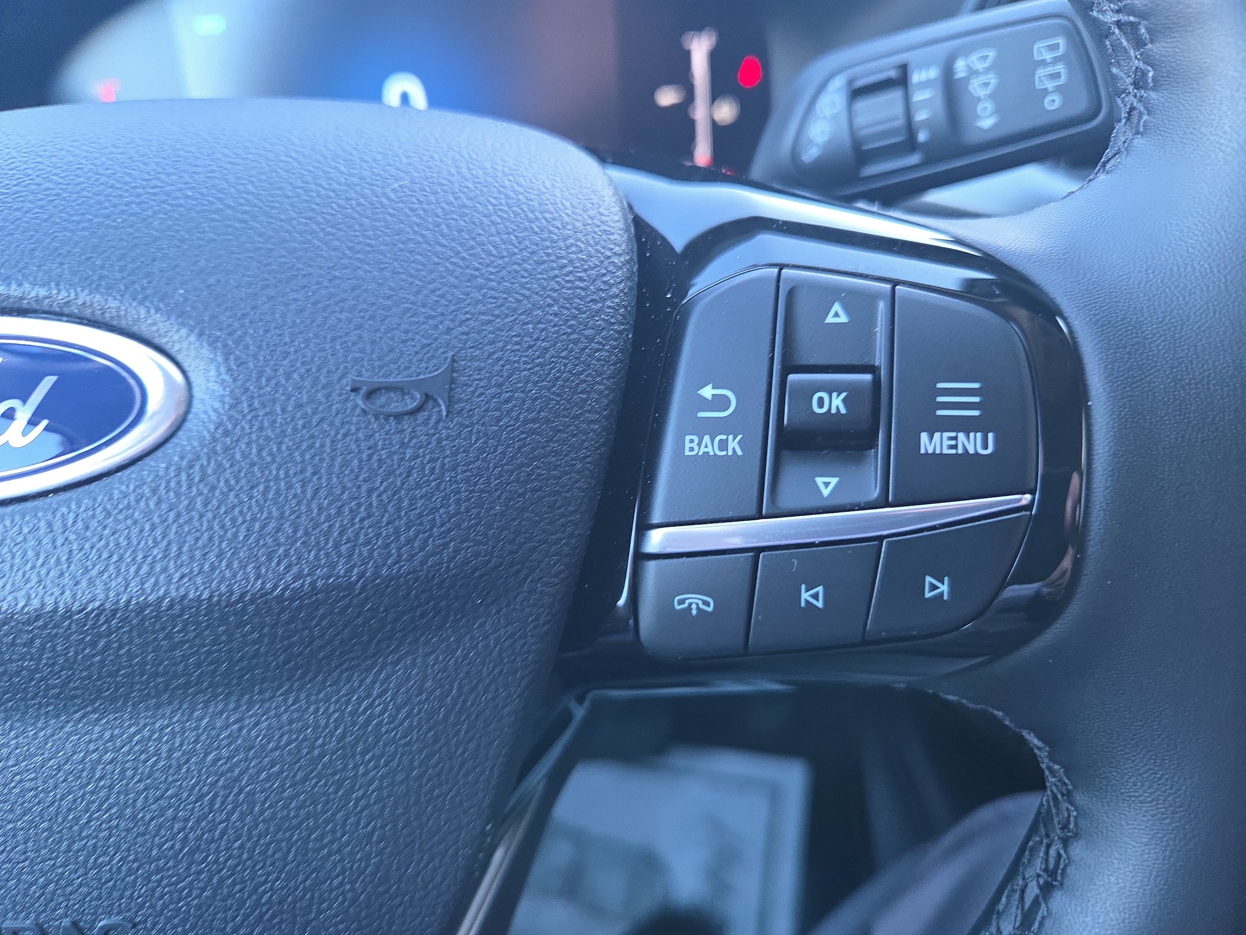 2025 Ford Escape Plug-in hybrid PHEV - Photo 17