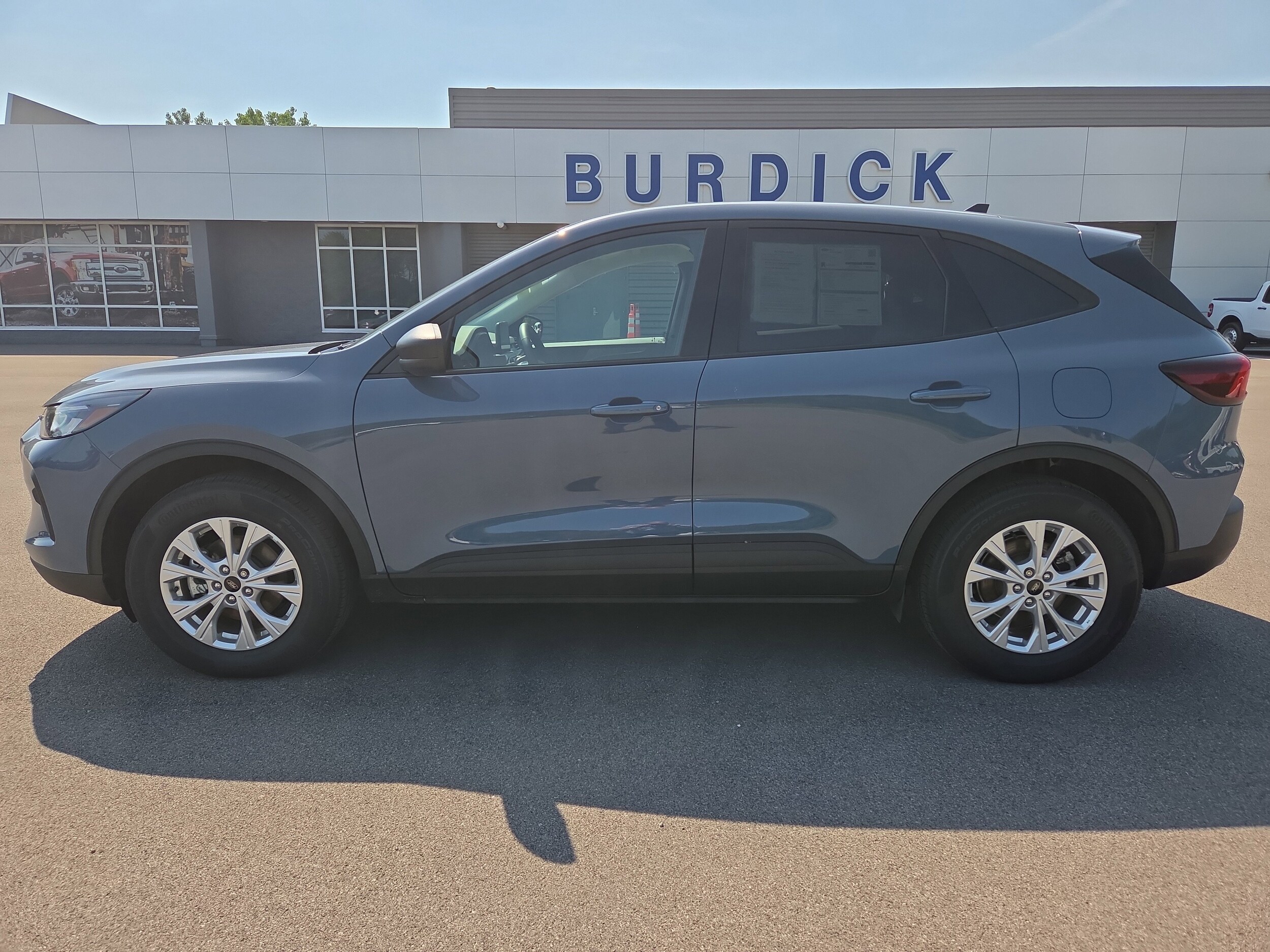 2025 Ford Escape Active photo 3