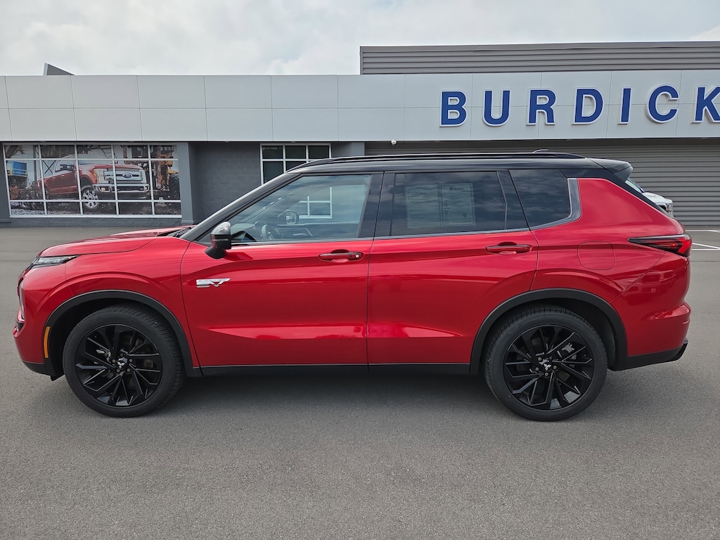 Used 2025 Mitsubishi Outlander Plug-In Hybrid SEL Black ED. S-AWC SUV