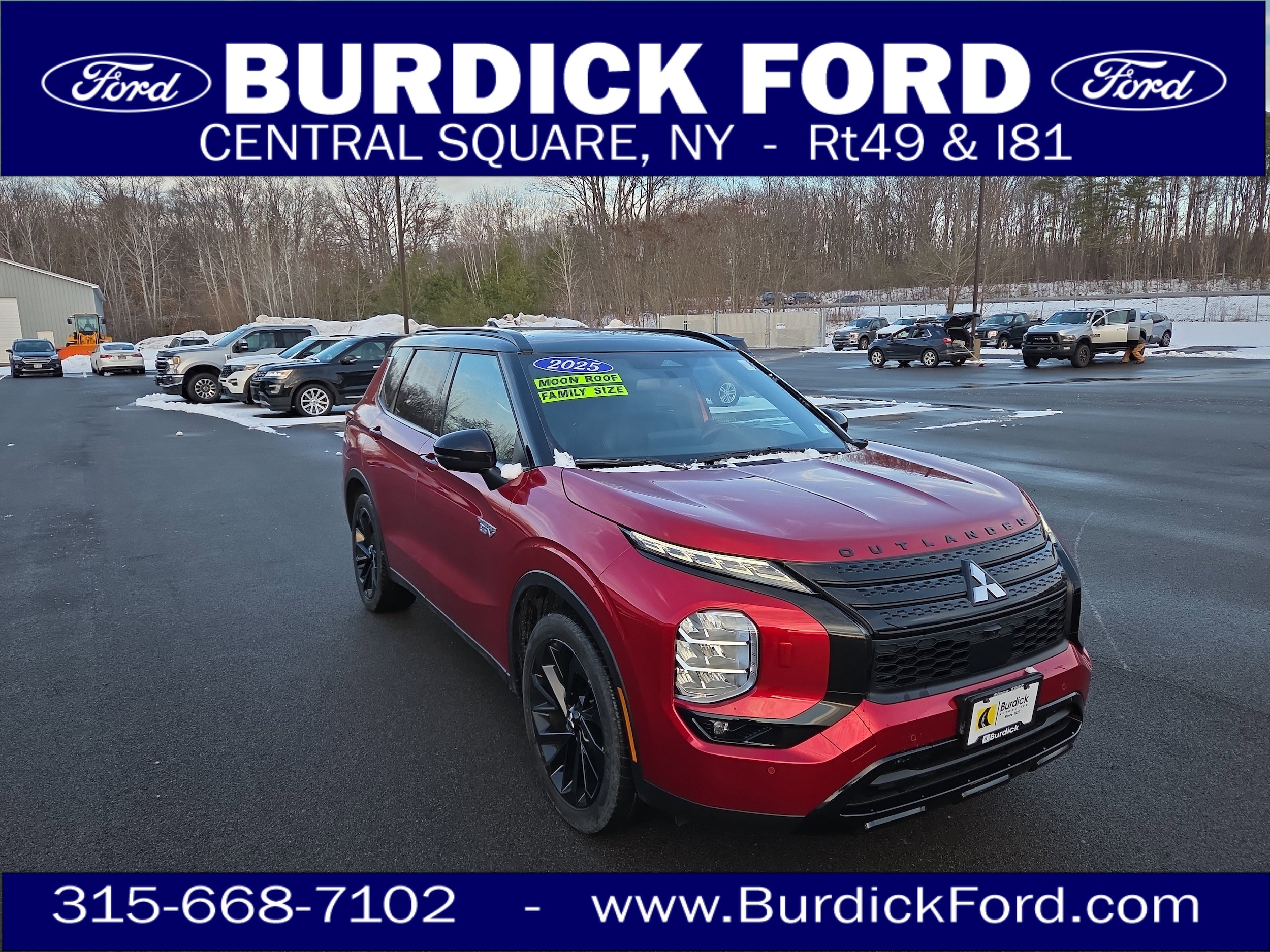 2025 Mitsubishi Outlander Plug-in Hybrid SEL Black Edition's photo