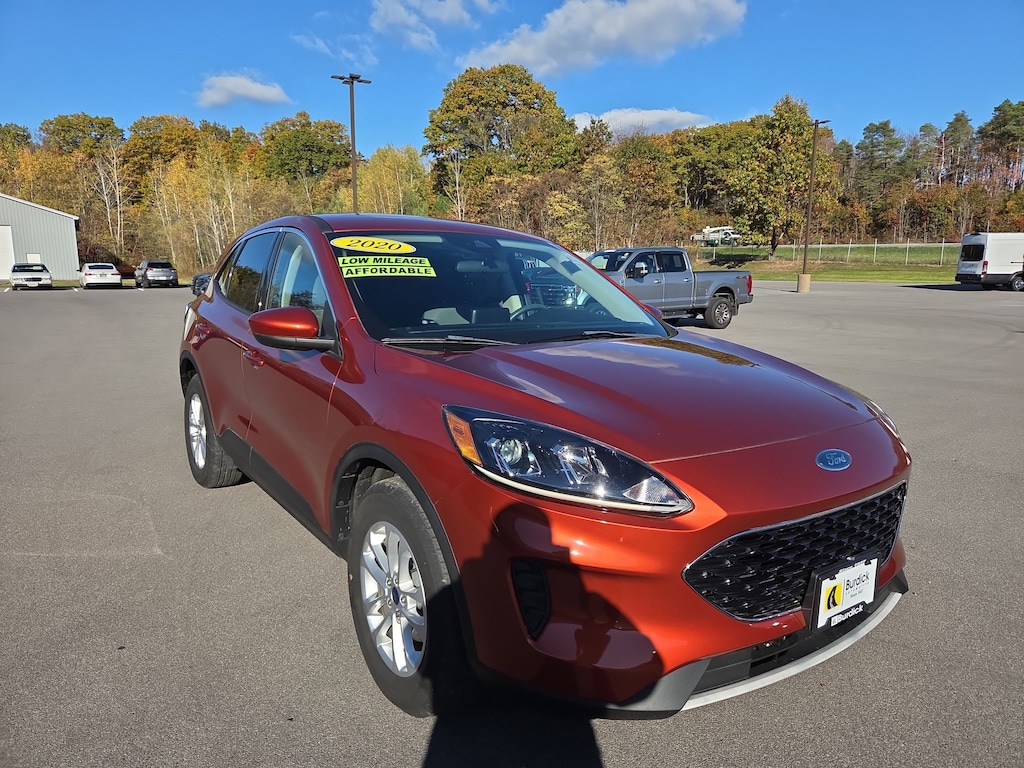 Used 2020 Ford Escape SE 200A AWD SUV