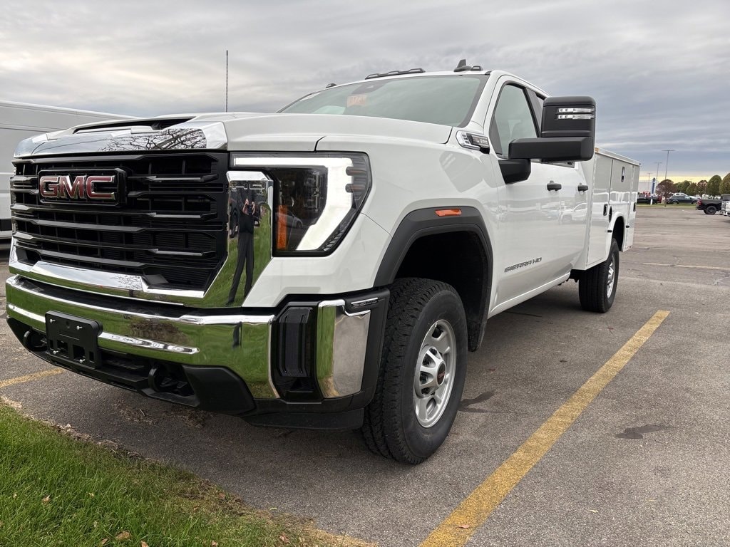 New 2025 GMC Sierra 2500 HD Pro Truck