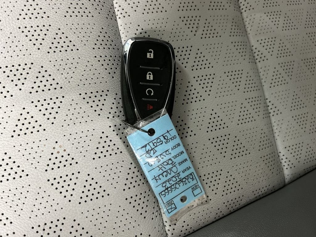 2023 Chevrolet Bolt EUV Premier - Photo 12