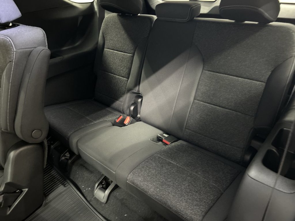 2027 Chevrolet Traverse LT - Photo 20