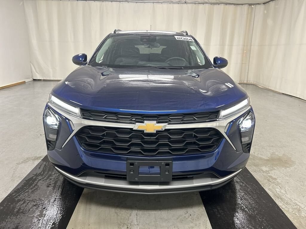 Used 2024 Chevrolet Trax LT SUV