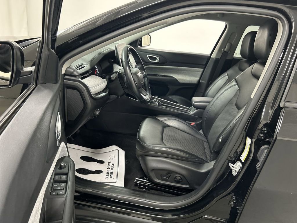 2022 Jeep Compass Latitude - Photo 9