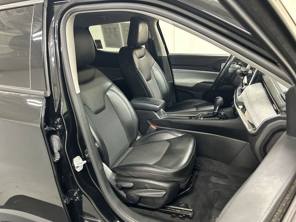 2022 Jeep Compass Latitude - Photo 22