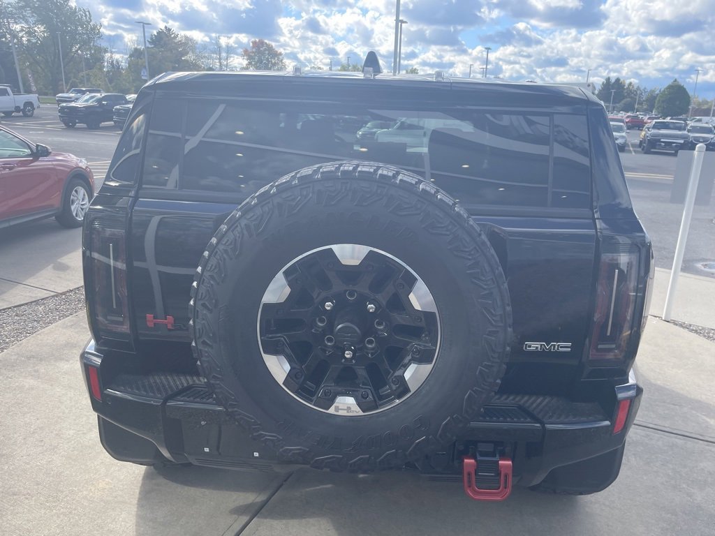 2025 Gmc Hummer EV SUV photo 4