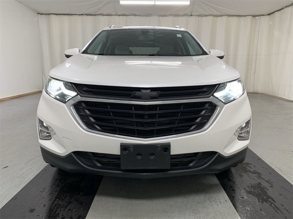 Used 2019 Chevrolet Equinox LT with VIN 2GNAXUEV5K6152353 for sale in Cicero, NY