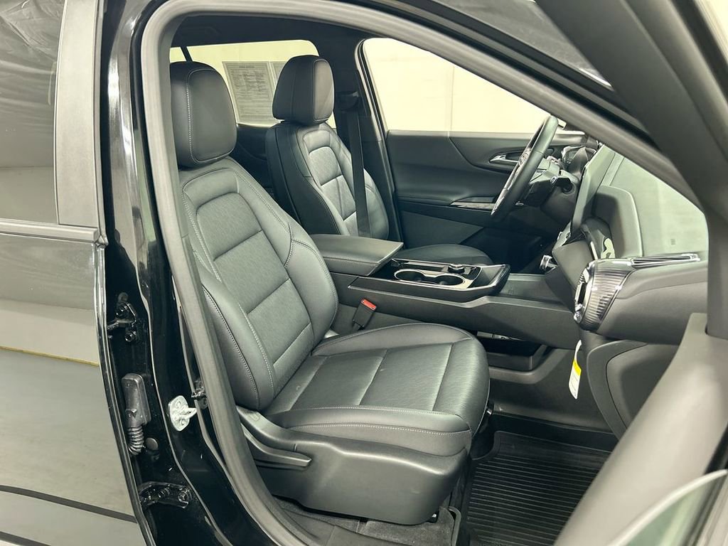 2026 Chevrolet Equinox LT - Photo 22