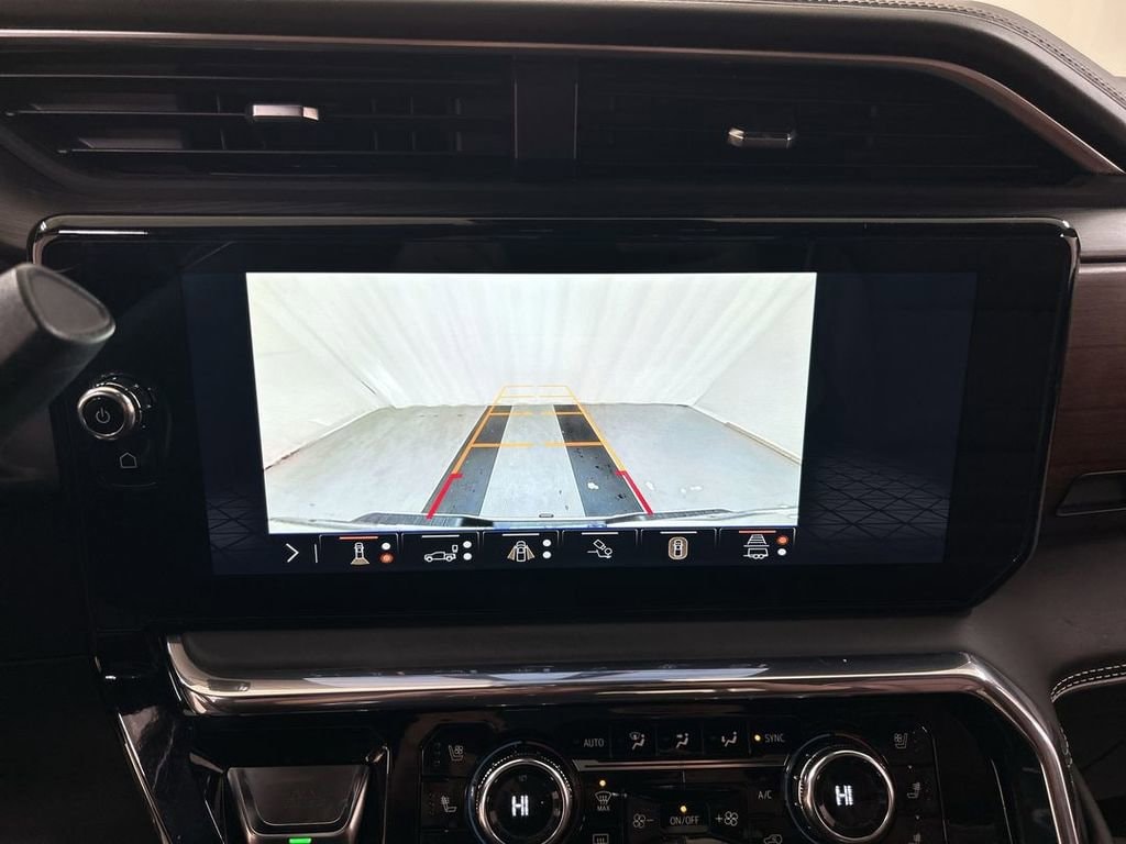 2024 GMC Sierra 3500HD Denali Ultimate - Photo 15