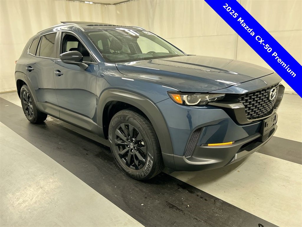 2025 Mazda CX-50 Premium's photo