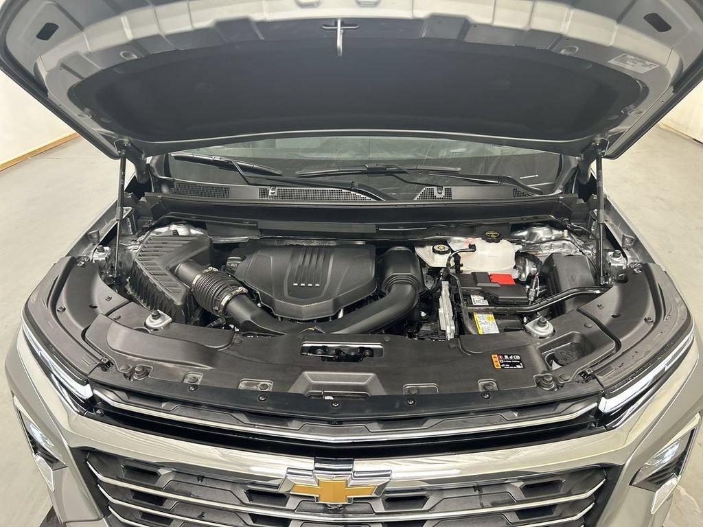 2026 Chevrolet Traverse LT - Photo 9