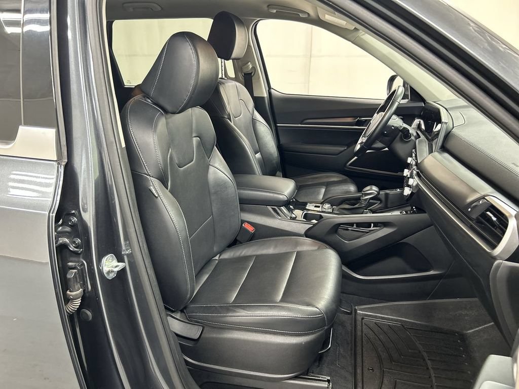 2023 Kia Telluride S - Photo 24