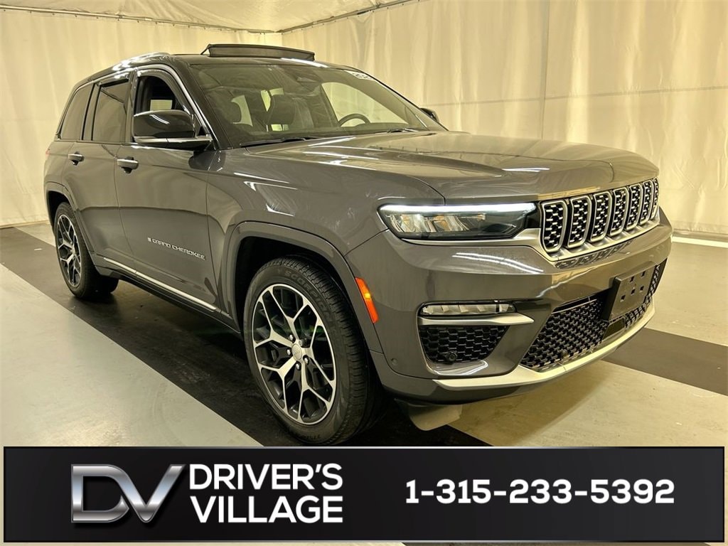 2023 Jeep Grand Cherokee Summit Reserve's photo
