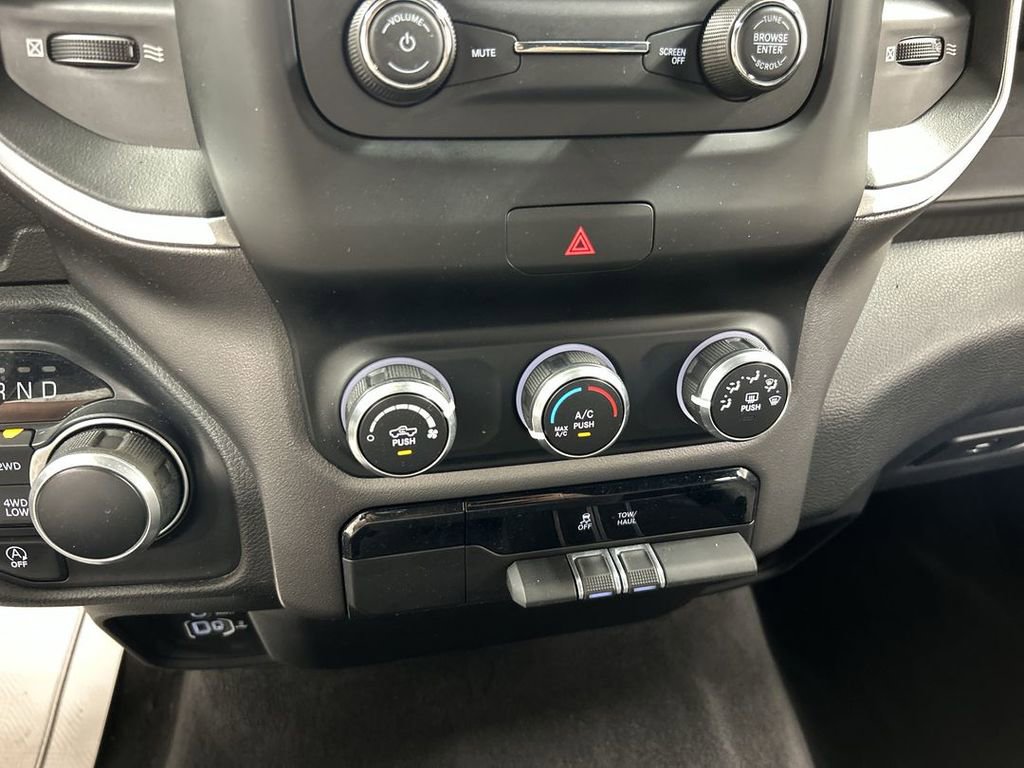 2021 RAM Ram 1500 Pickup Big Horn/Lone Star - Photo 16