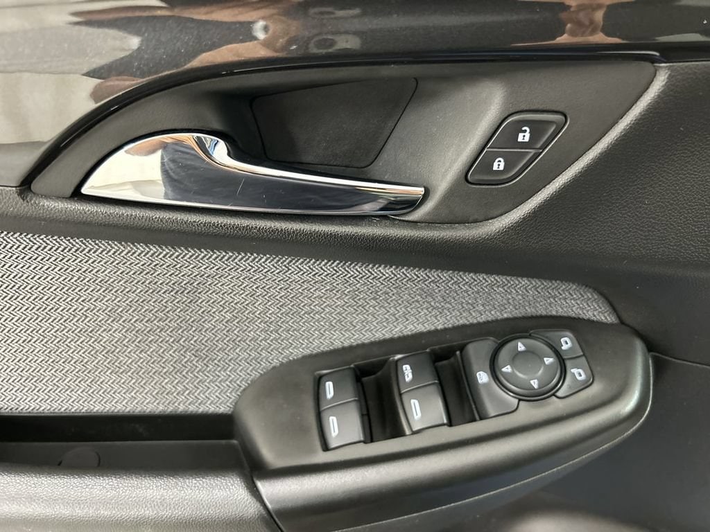 2024 Chevrolet TrailBlazer LT - Photo 11