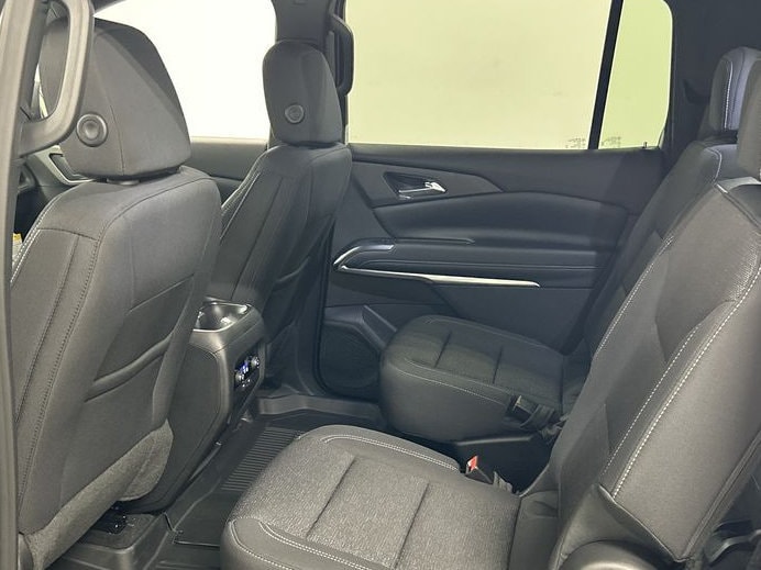 2027 Chevrolet Traverse LT - Photo 19