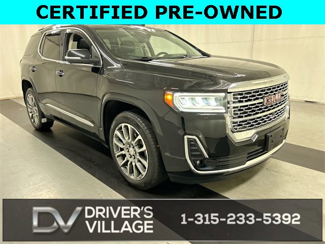 2023 GMC Acadia Denali's photo