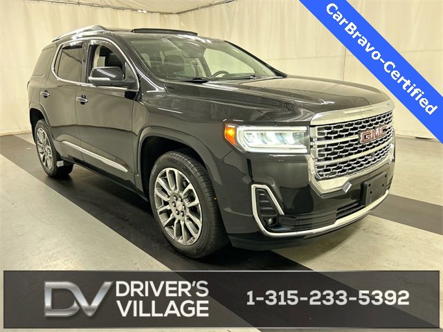 2023 GMC Acadia Denali's photo