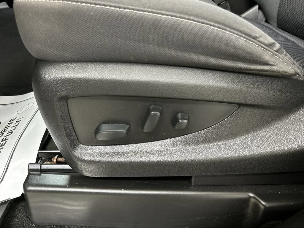 2018 Chevrolet Silverado 1500 LT - Photo 10