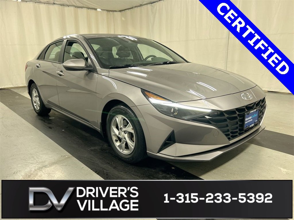 2023 Hyundai Elantra SE