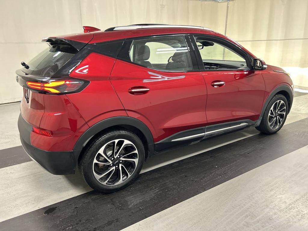 2023 Chevrolet Bolt EUV Premier - Photo 2