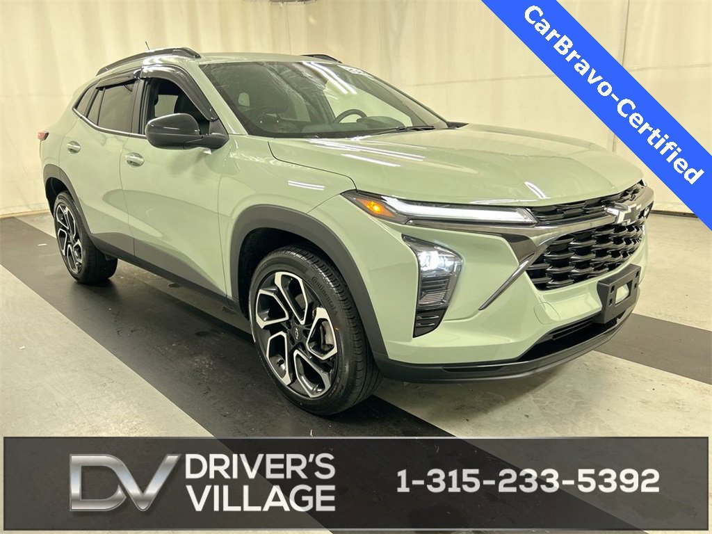 2024 Chevrolet Trax RS's photo