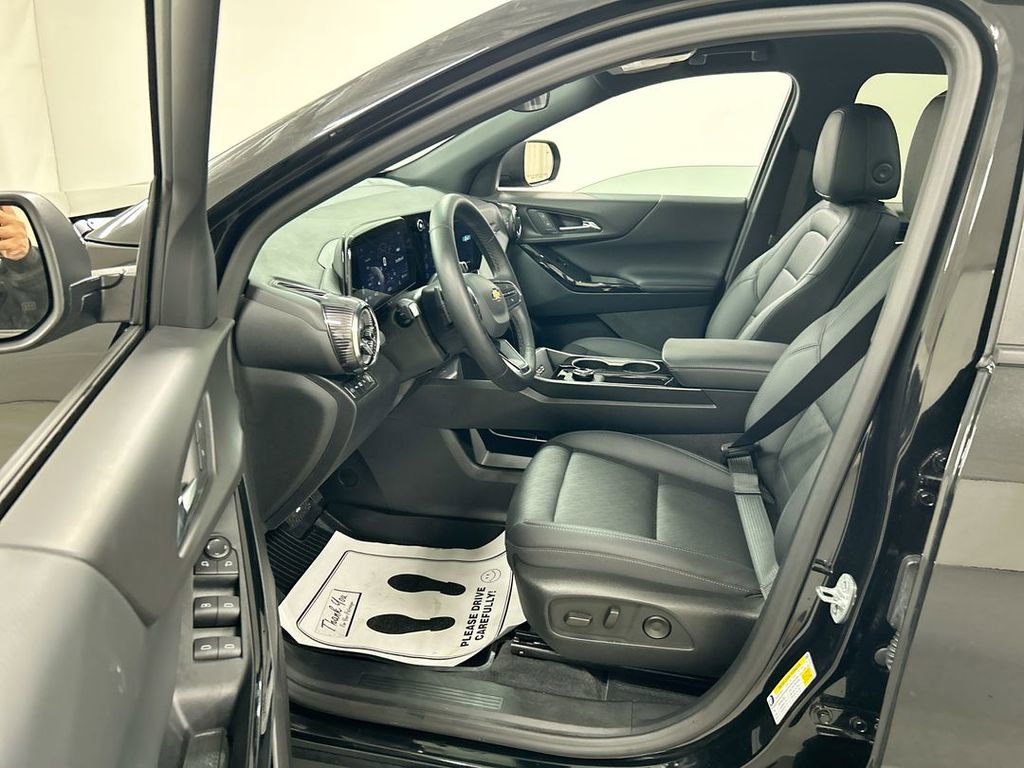 2026 Chevrolet Equinox LT - Photo 9