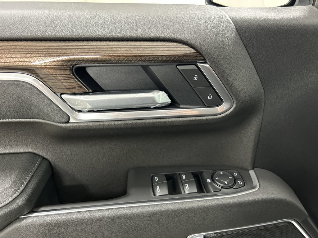 2026 Chevrolet Silverado 1500 RST - Photo 14