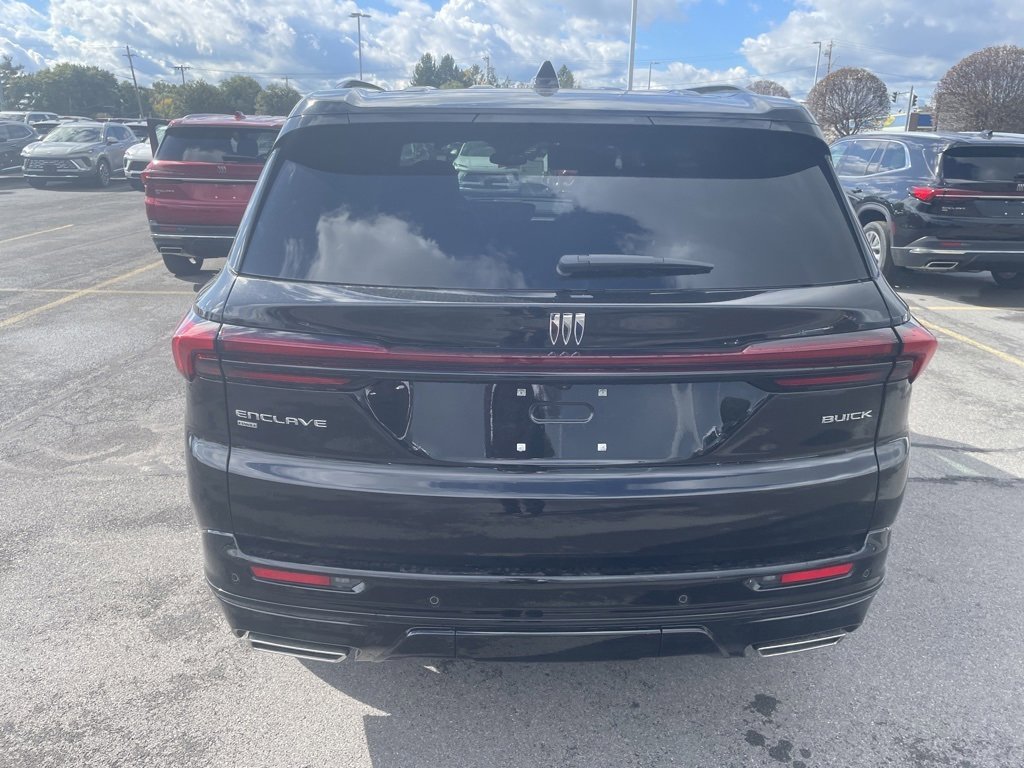 2026 Buick Enclave Sport Touring photo 3