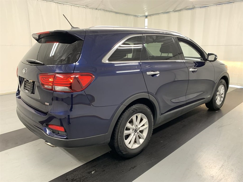 Used 2020 Kia Sorento LX with VIN 5XYPGDA33LG633102 for sale in Cicero, NY