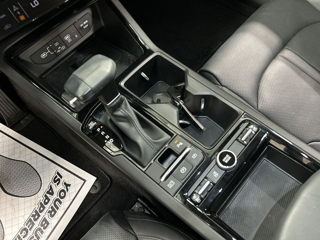 2025 Kia K5 EX - Photo 18