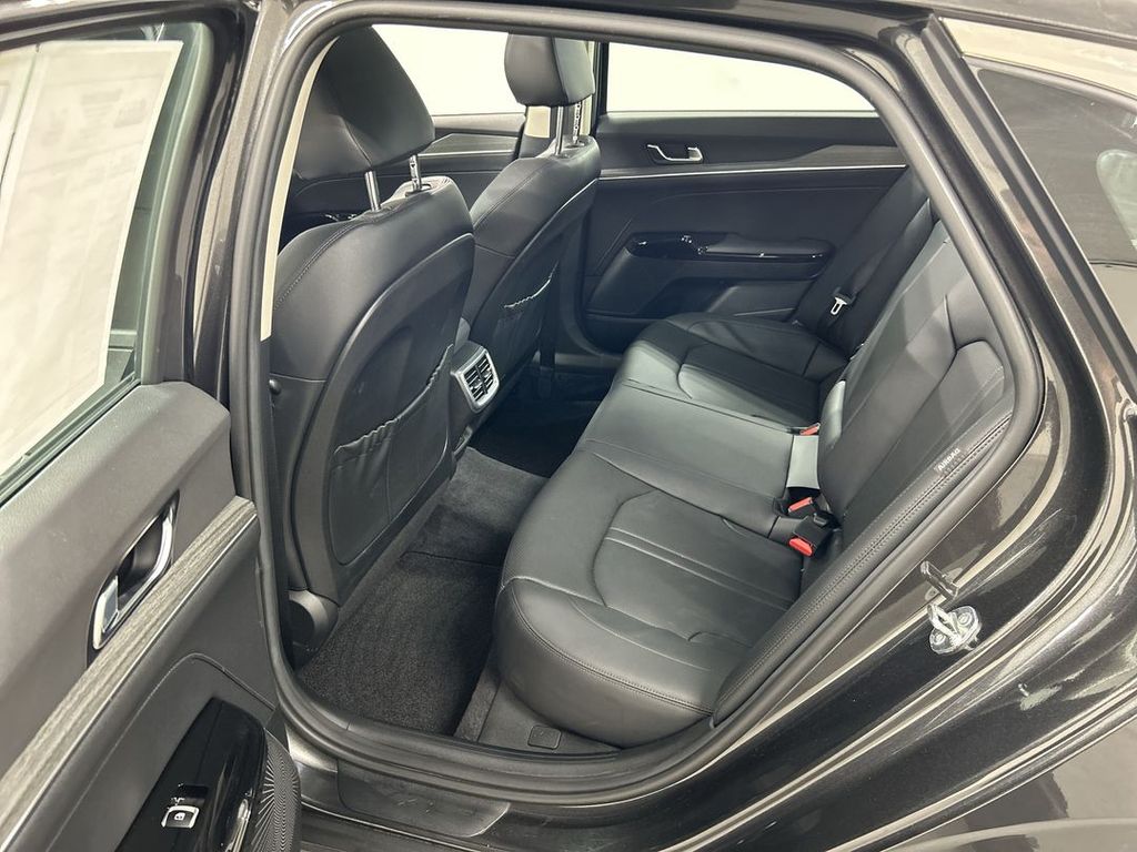 2025 Kia K5 EX - Photo 21