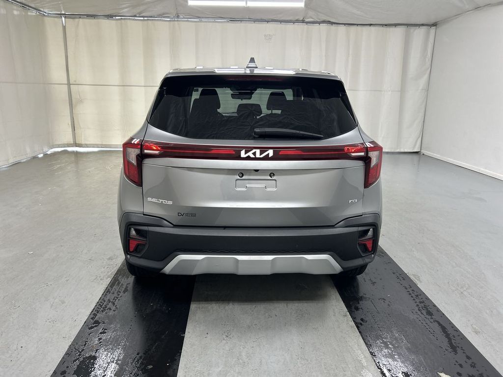 2024 Kia Seltos LX - Photo 20