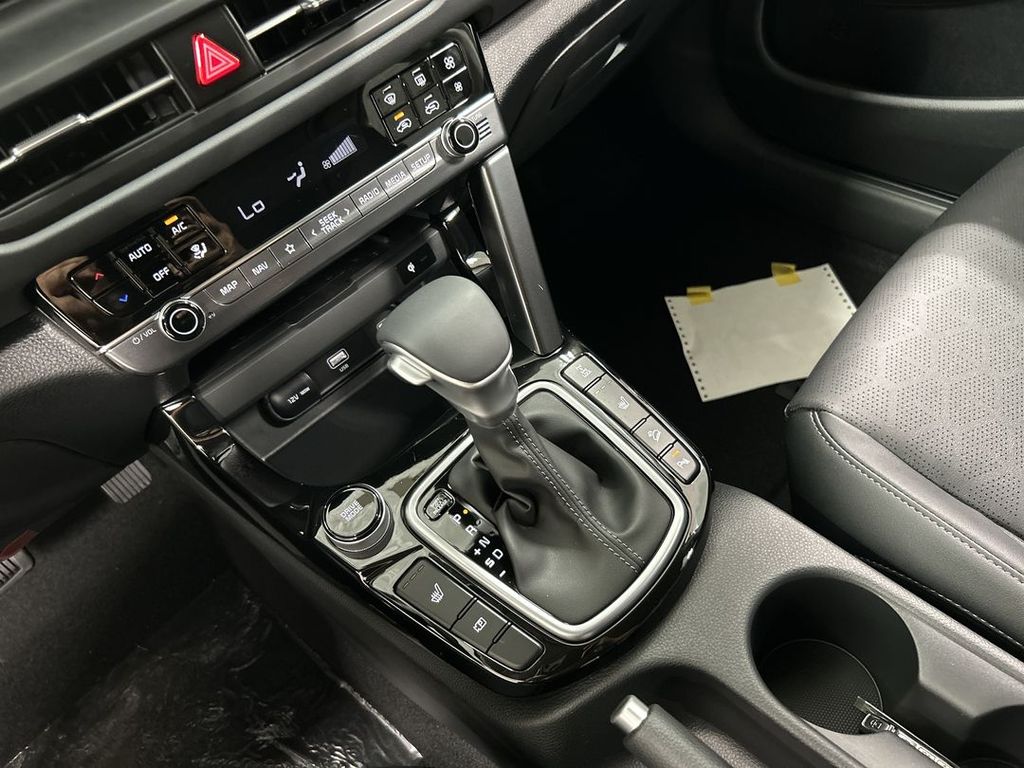 2026 Kia Seltos EX - Photo 18