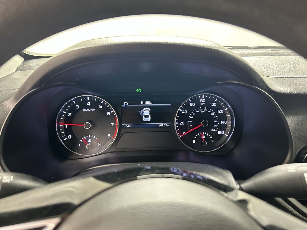 2023 Kia Forte LXS - Photo 13